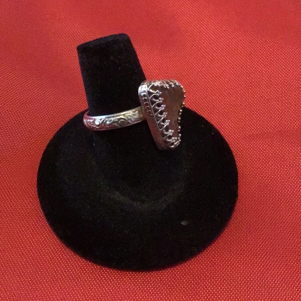 Sterling Silver ring - Picture 4 of 5